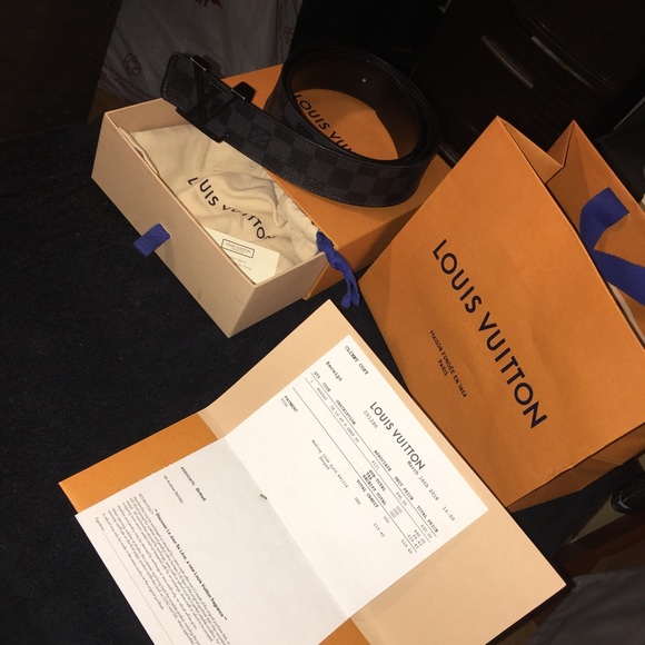 Louis Vuitton Belt - Picture 2 of 3